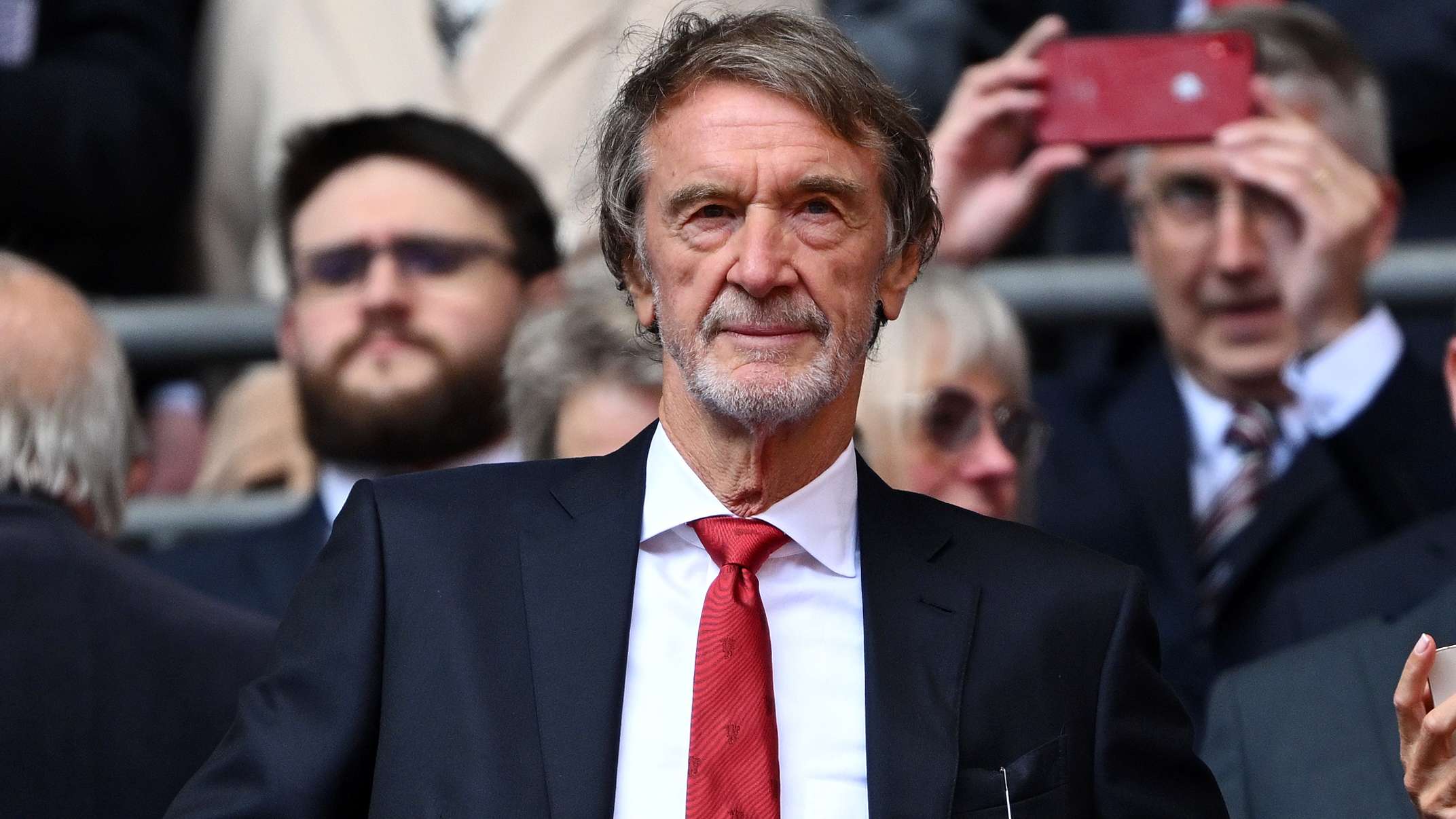 通过参与重 通过参与重